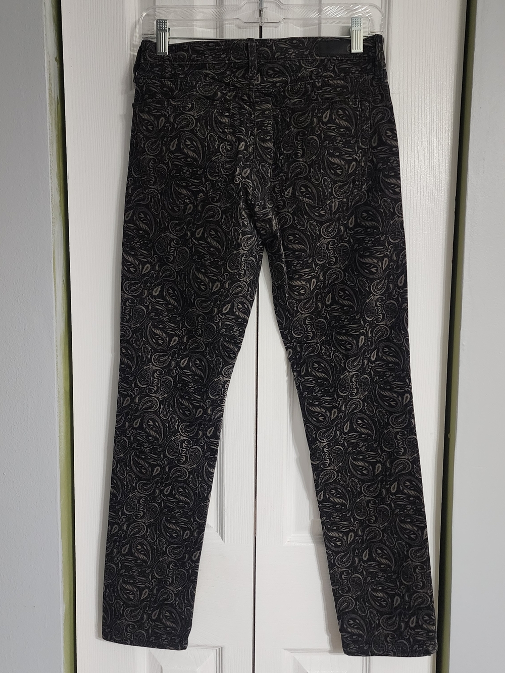 Step Out  NWT Ag Adriano Goldschmied Black Paisley Prima Ankle Cigarette Jeans - Picture 11 of 15